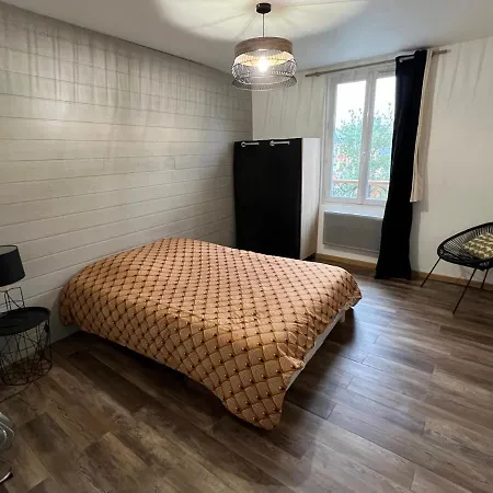 Beau 2 Pieces Quartier Brindeau A 10 Min A Pied Des Docks Et 20 Min De La Gare - Les Oceane Apartment *